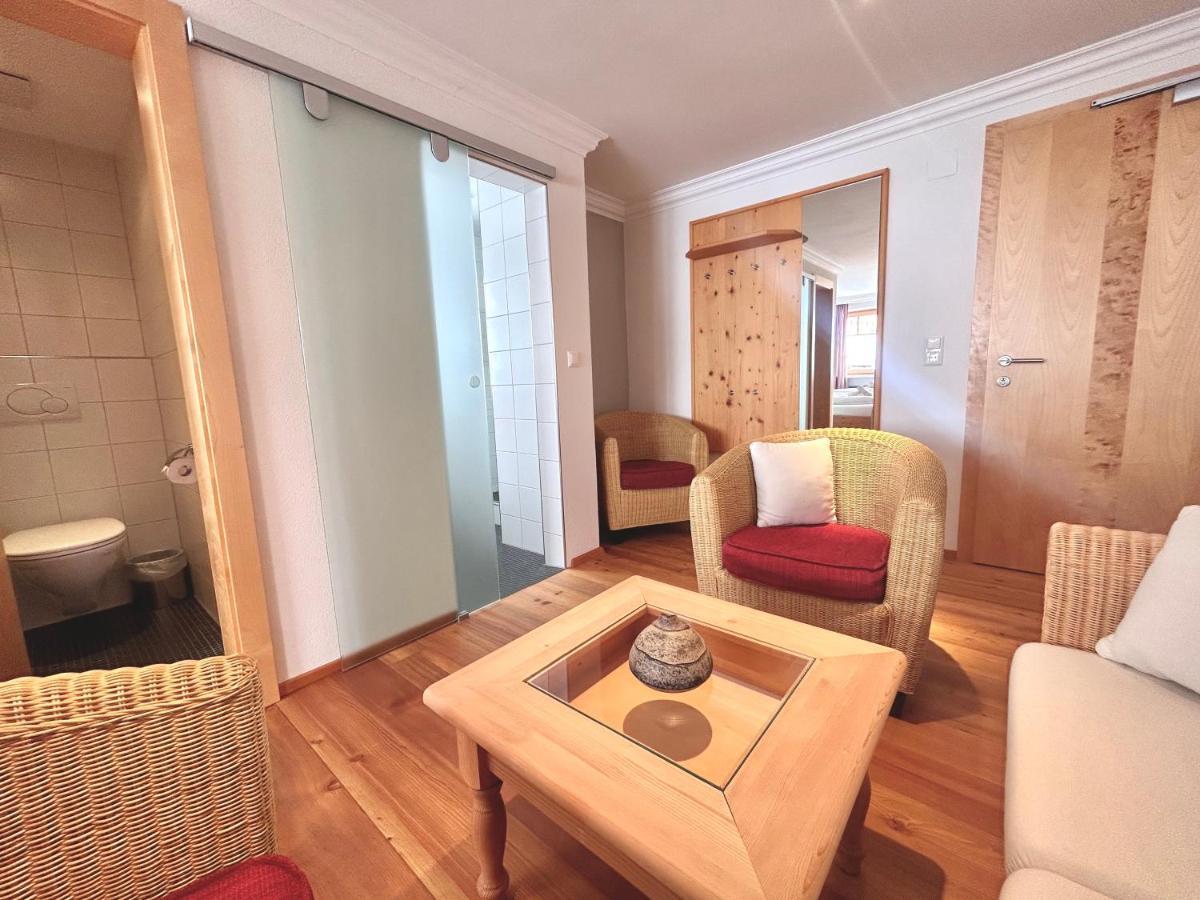 Haus Wallis By Stayfritz - Ski-In Ski-Out Zimmer 'Garni' Am Arlberg Warth  Экстерьер фото